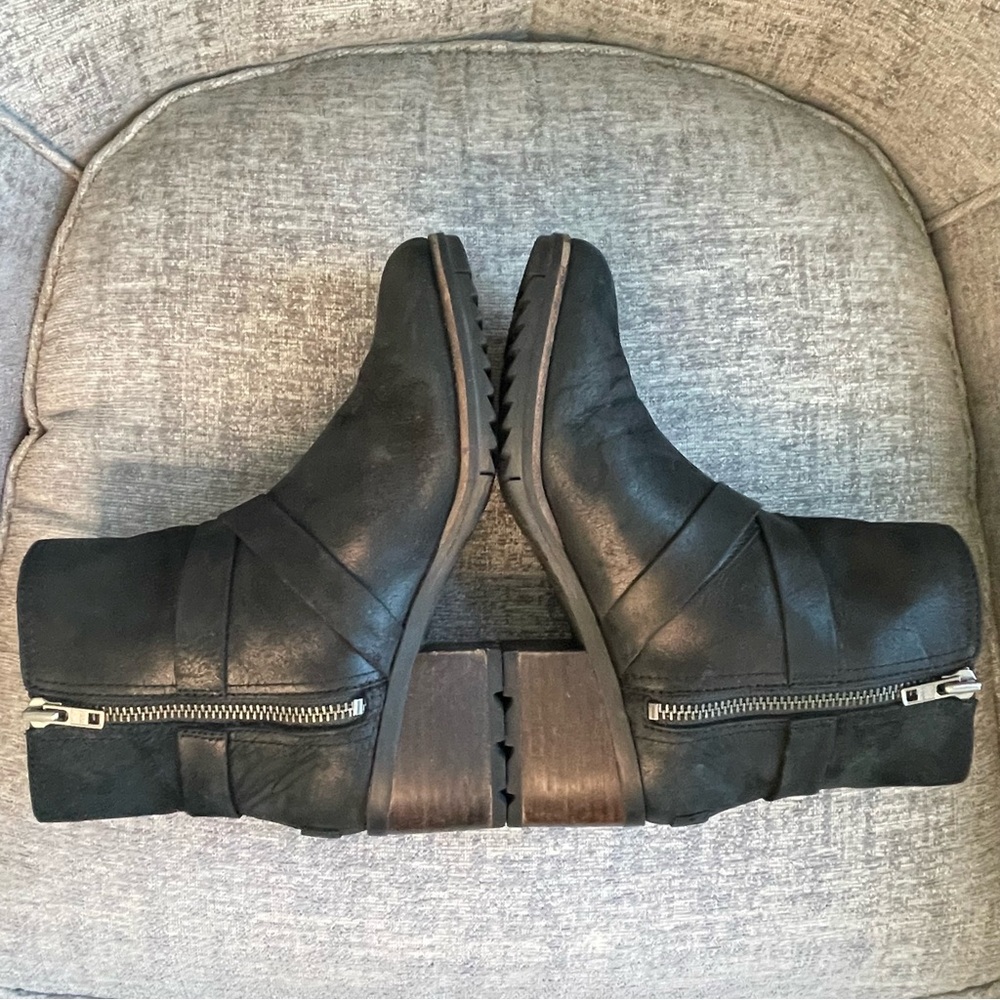 Sorel Boots Women Size 8M Black Cate Waterproof Leather Harness Buckle Zip - Picture 7 of 13